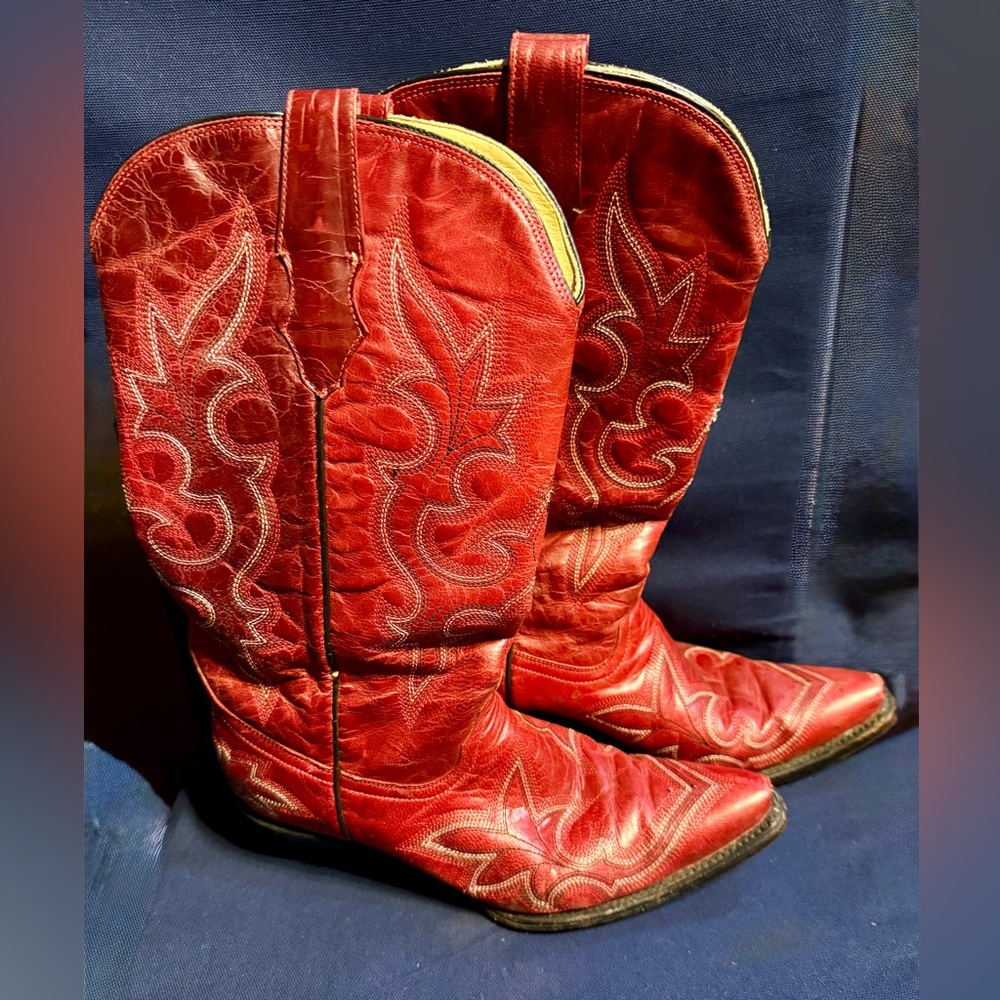 Red Western Corral Cowboy Jaripeo Boots